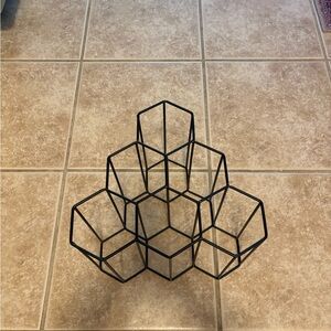 Black Geometric Metal Wine Rack